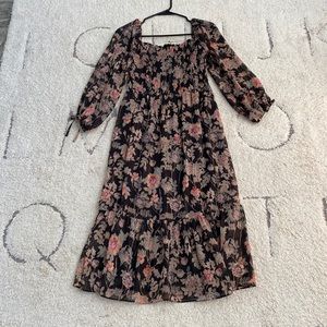 Floral print midi length dress size small